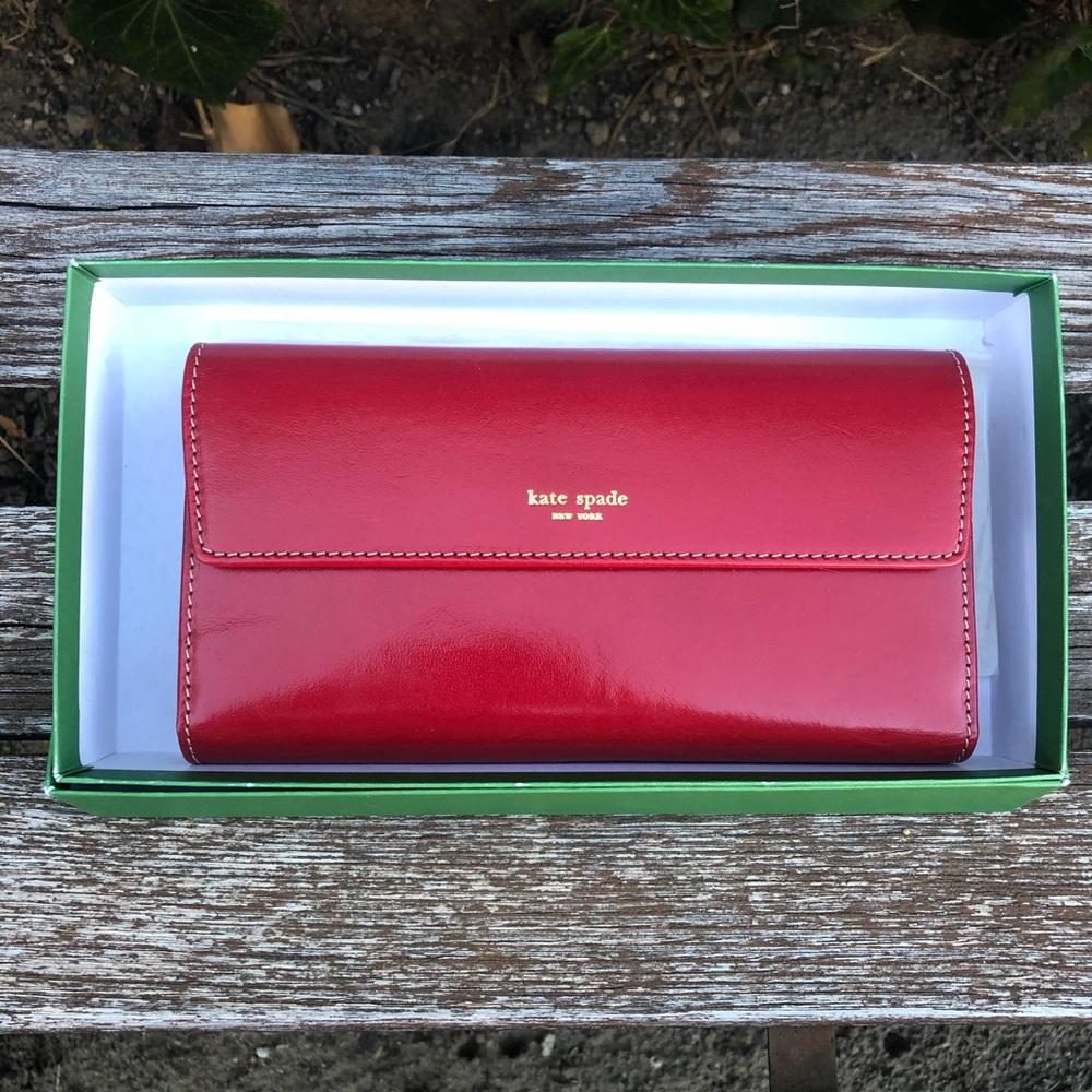 Kate Spade Jane Street Maria Continental Checkbook